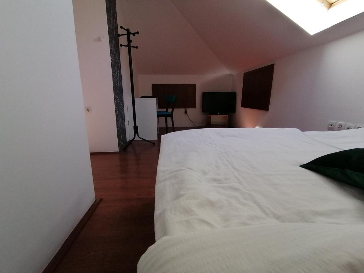 Mon Accommodation Free Parking Ni Exterior foto
