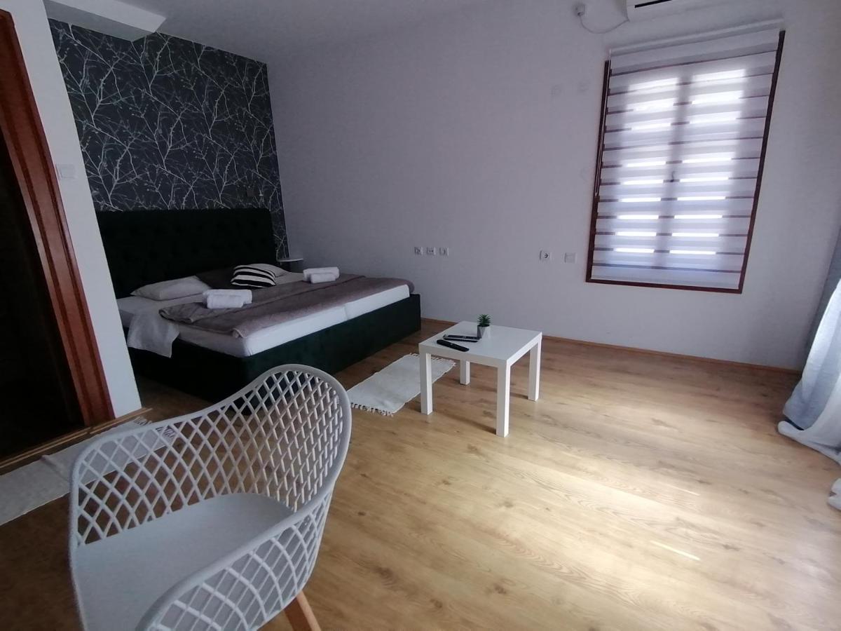 Mon Accommodation Free Parking Ni Exterior foto